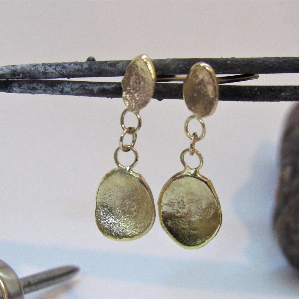 Gold earrings. 14k solid Yellow gold earrings.